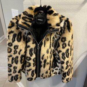 Express women’s faux furLeopard Print Jacket